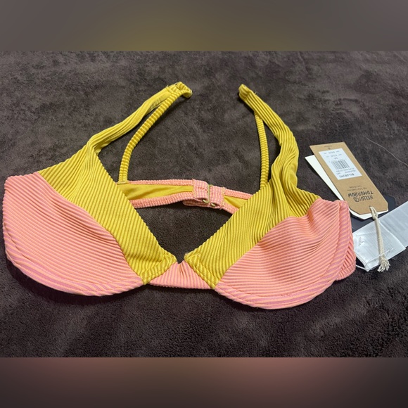 NWT Billabong Women's Hi Life Panelled Bra Bikini Top size Smalll - Picture 6 of 13